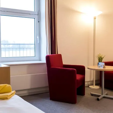 Hostel Zuendholzfabrik *