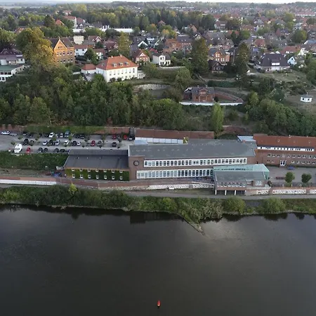 Zuendholzfabrik Хостел Лауэнбург
